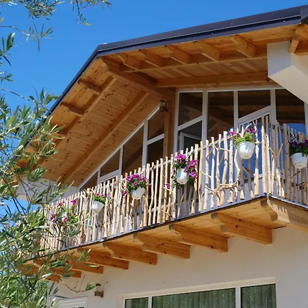 Dario Roshnik Villa *